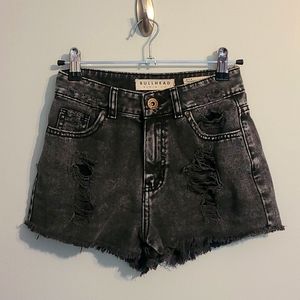 Black denim grunge short shorts